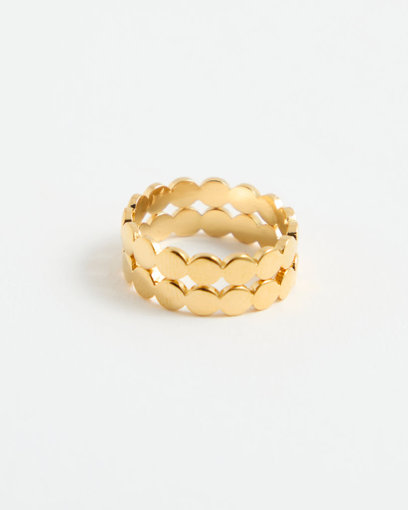 Set of two gold rings with circle design